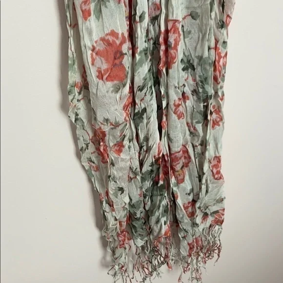 Scarf - Picture 3 of 4